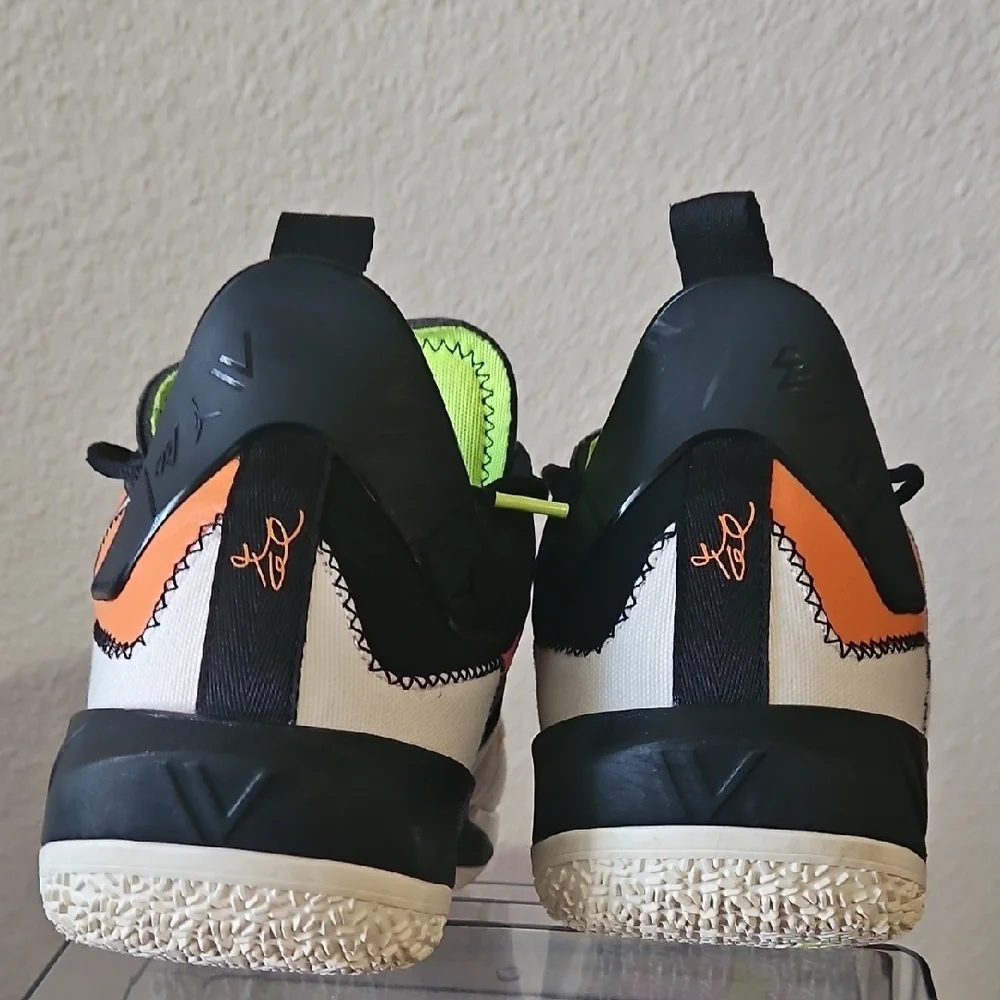AIR Jordan Why Not Zer0.4 Orange and Black Athletic Shoes